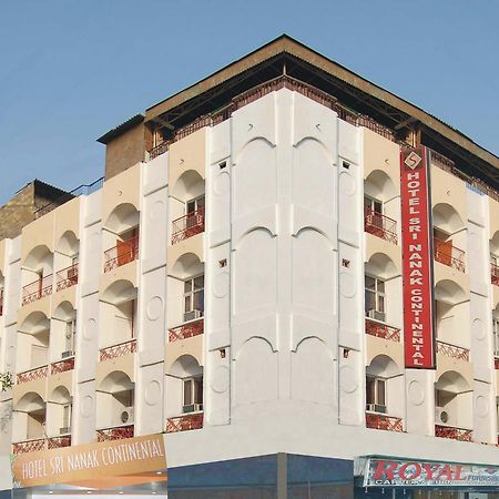 Hotel Sri Nanak Continental Delhi  Exterior foto